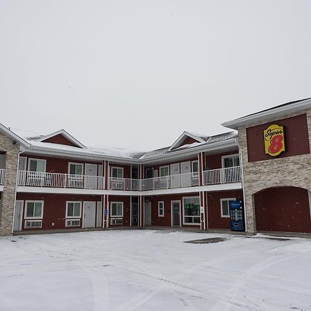 Super 8 By Wyndham Watrous Motel Exterior foto