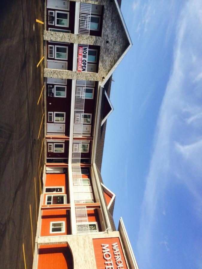Super 8 By Wyndham Watrous Motel Exterior foto